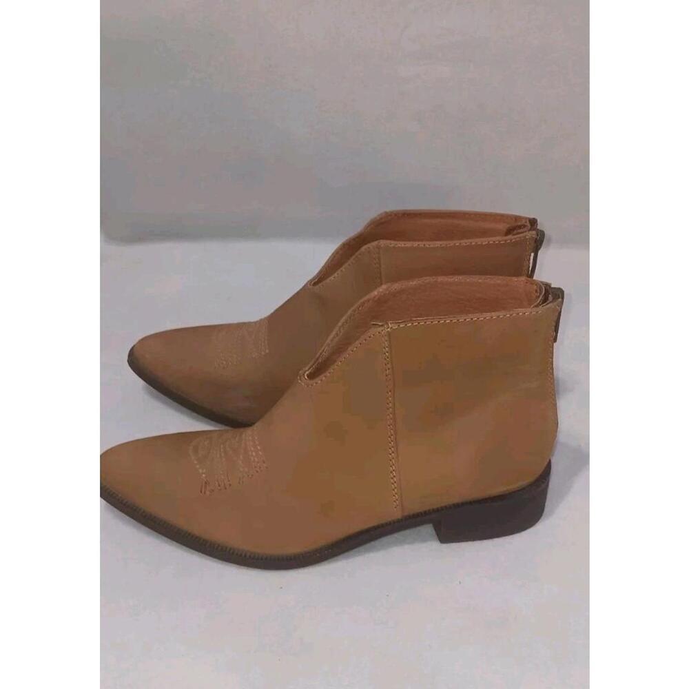 29 Porter Rd Ankle High Leather Boots Womens Size 6 Brown Western - Picture 3 of 9